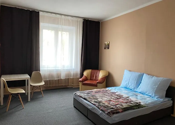 Bon Voyage Apartment *